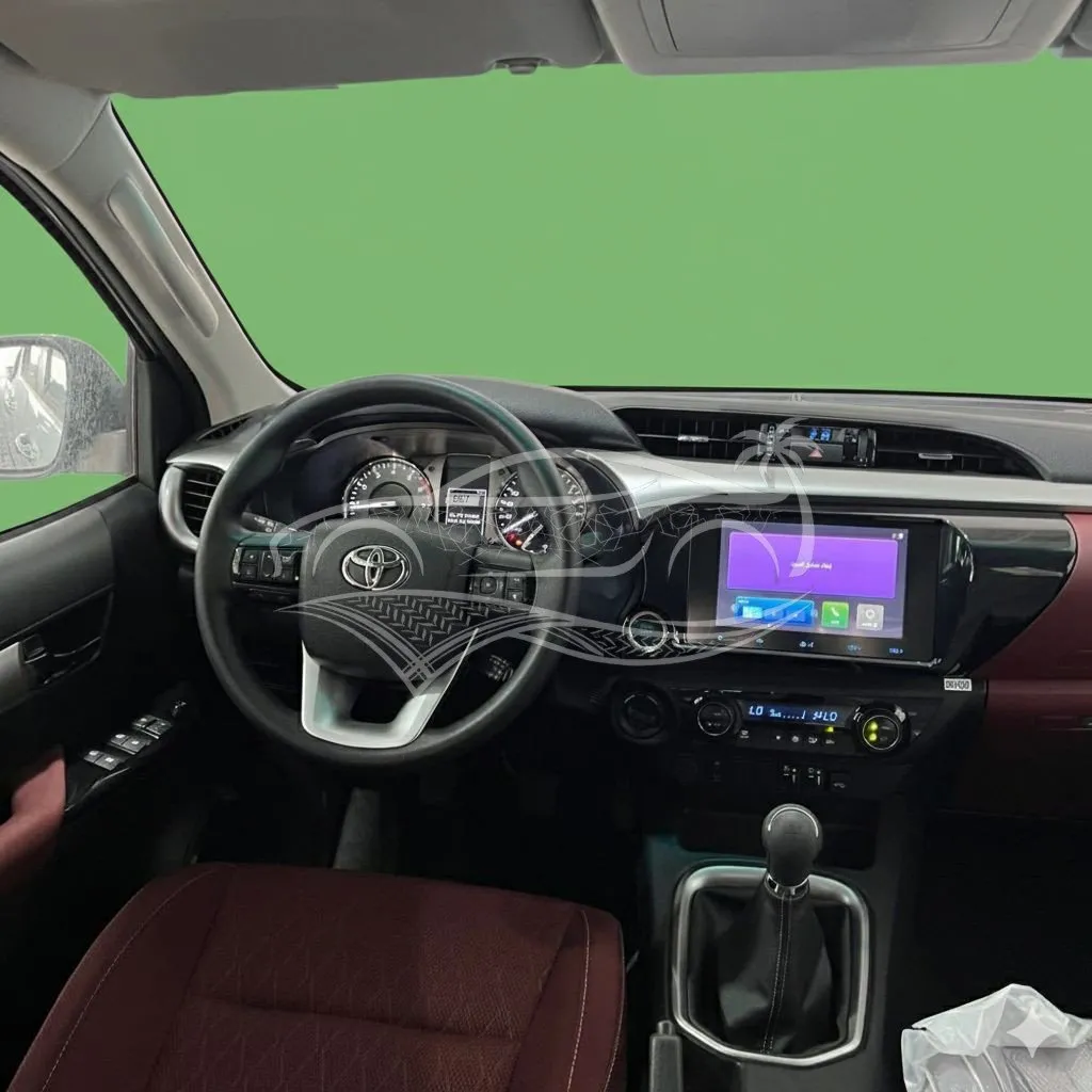 تويوتا هايلوكس GLX-S