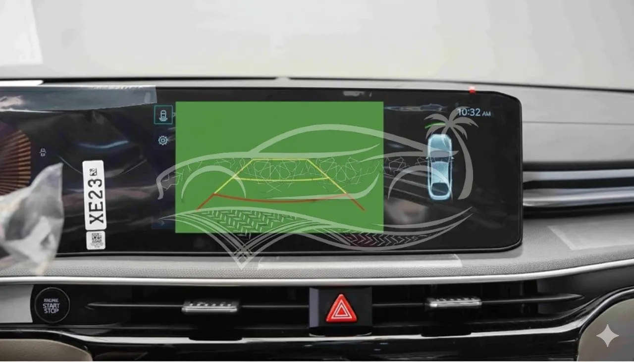 كيا K5 مطور بدون فتحه سقف
