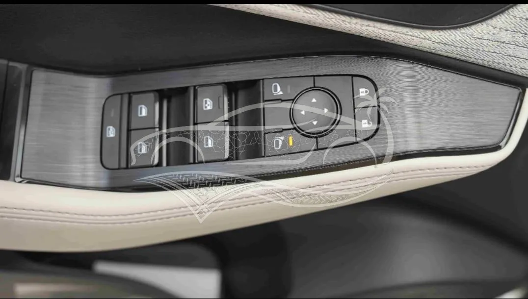 نيسان اكستريل 7مقاعد بدون دبل استاندر