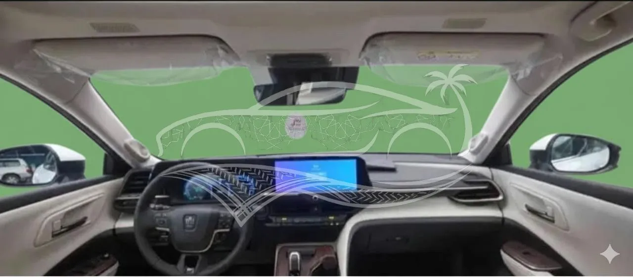 تويوتا كروان 2.0 بريميوم هايبرد