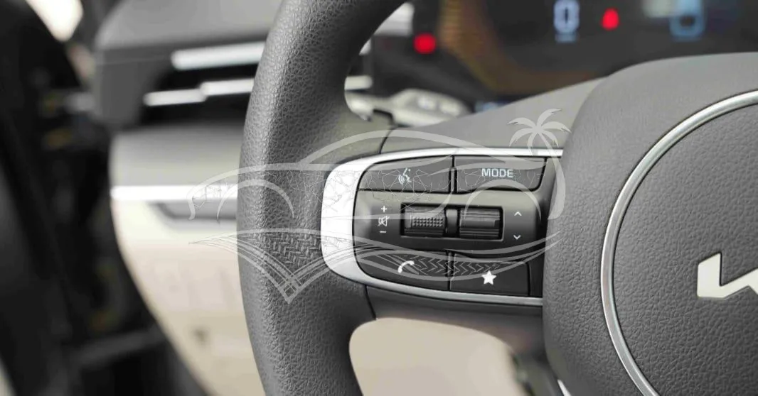 كيا K5 مطور بانوراما